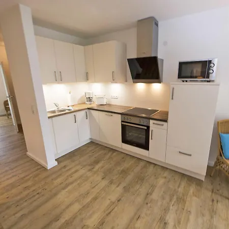Appartement Freia In - Wg 11 Mit Meerblick Und Balkon Binz