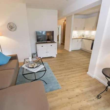 Appartement Freia In - Wg 11 Mit Meerblick Und Balkon